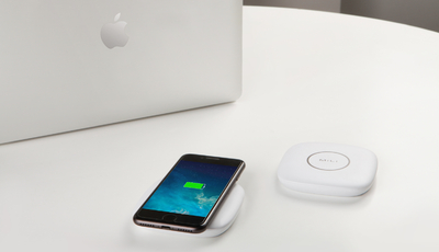Ładowarka indukcyjna MiLi Magic Plus 7.5W z wbudowaną baterią 4700mAh.