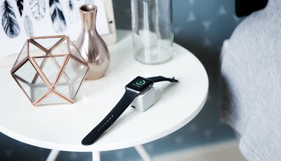 Przenośne baterie do Apple Watch ZENS dostępne w TiO.pl