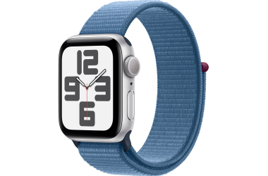 Apple Watch SE2 40mm aluminium w kolorze srebrnym z opaską sportową w kolorze zimowego błękitu 