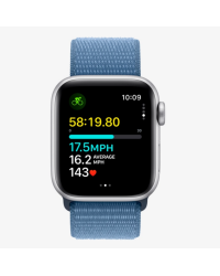 Apple Watch SE2 40mm aluminium w kolorze srebrnym z opaską sportową w kolorze zimowego błękitu  - zdjęcie 2