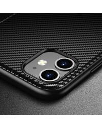 Etui do iPhone 11 Crong Prestige Carbon Cover - czarne - zdjęcie 6