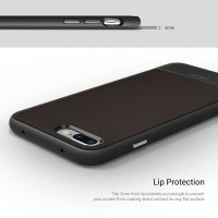 Brązowe etui Obliq Flex Pro do iPhone 7/8 Plus z widoczną wyspą aparatów oraz profil z zaznaczoną krawędzią 2 mm chroniącą ekran przed zarysowaniem.