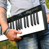 Klawiatura sterująca IK iRig Keys 37 PRO