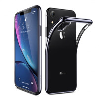 Czarne etui ESR Essential do iPhone Xs Max, prezentowane w dwóch ujęciach: z przodu z włączonym ekranem oraz z tyłu podczas nakładania na obudowę telefonu.
