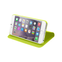 Zielone etui z klapką marki LAUT do iPhone 6/6s Plus w pozycji stojącej, prezentujące ekran smartfona z ikonami systemu iOS na jasnym, jednolitym tle.