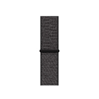 Czarny pasek sportowy Crong Reflex Band do Apple Watch 44/45/49 mm o gęstym splocie materiałowym z widoczną szlufką na środku, ujęcie z góry.