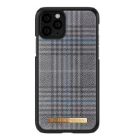 Szare etui iDeal of Sweden Oxford w kratę do iPhone 11 Pro z czarną ramką, wycięciem na potrójny aparat oraz złotą tabliczką z logo marki na dole.