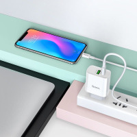 Ładowarka sieciowa HOCO C80A PD20W/QC3.0 + TYPE-C - biała