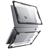 Czarne etui Supcase Unicorn Beetle do MacBook Pro 16 2021-2023, ukazujące montaż dwuczęściowej, pancernej obudowy na srebrnym laptopie Apple z logo.