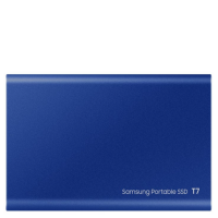 Niebieski dysk zewnętrzny Samsung Portable SSD T7 o prostokątnym kształcie z zaokrąglonymi rogami, widoczny od frontu z wyraźnym białym napisem na obudowie.
