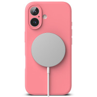 Różowe etui silikonowe Ringke do iPhone 16 z magnetycznym pierścieniem MagSafe na pleckach, widok na tylny panel z wycięciem na wyspę aparatów i lampę.
