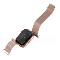 Pasek Puro Milanese w kolorze różowego złota do Apple Watch, widoczny od strony koperty z czujnikami tętna oraz zapięciem magnetycznym na białym tle.