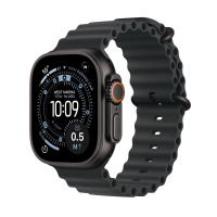 Apple Watch Ultra 3 w kolorze czarnym z silikonowym paskiem Ocean, widoczny z profilu z aktywną tarczą zegarka wskazującą godzinę 10:09 i dane pogodowe.