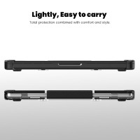 Czarne etui Tech-Protect Smartshell Pro na MacBook Pro 14, widok z boku na smukłą konstrukcję z paskiem zabezpieczającym i napisem Lightly, Easy to carry.