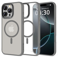 Etui Tech-Protect Magedge MagSafe w kolorze Titanium Gunmetal do iPhone 16 Pro Max, prezentowane w trzech ujęciach z widoczną wyspą aparatów i logiem Apple.
