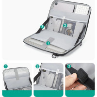 Czarne etui Tech-Protect Ranger-X do MacBook Pro 15/16 z otwartą komorą, kieszeniami na akcesoria, tabletem, klawiaturą oraz paskami zabezpieczającymi.