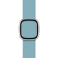 Nowoczesna klamra paska Apple w kolorze modrej zieleni do zegarka Apple Watch, widok z góry na skórzany pasek z charakterystycznym metalowym zapięciem.