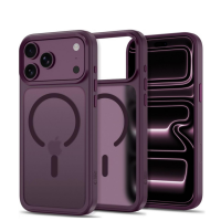 Matowe etui Tech-Protect MagMat CC w kolorze burgundowym do iPhone 18/17 Pro Max z widocznym pierścieniem MagSafe oraz potrójnym modułem aparatów.