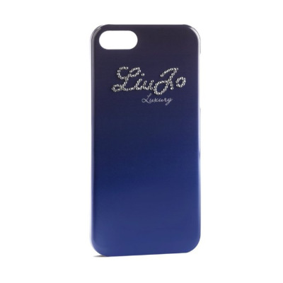 Niebieskie etui Liu Jo typu hard case do iPhone 6/6S Plus z wycięciem na aparat oraz ozdobnym napisem Liu Jo Luxury wysadzanym błyszczącymi kryształkami.