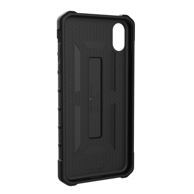 Etui do iPhone Xr UAG Pathfinder Midnigt Camo - czarne