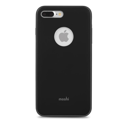 Czarne etui Moshi iGlaze do iPhone 7/8 Plus z wycięciem na logo Apple, widocznym podwójnym aparatem oraz napisem Moshi w dolnej części obudowy.