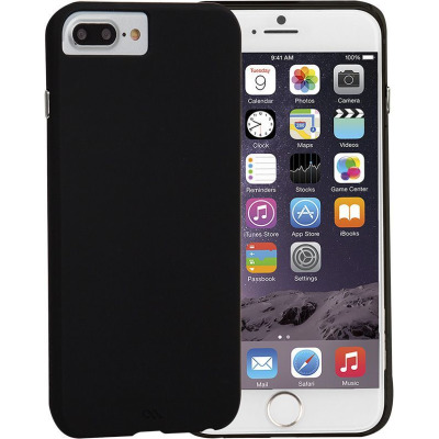 Czarne etui Case-Mate Barely There na iPhone 6s Plus, 7 Plus i 8 Plus, ukazujące tył z wycięciem na podwójny aparat oraz przód telefonu z włączonym ekranem.