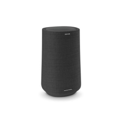 Czarny głośnik Harman Kardon Citation 100 o cylindrycznym kształcie z materiałowym wykończeniem, widoczne cztery białe diody LED na górnym panelu.