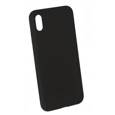 Czarne etui silikonowe KMP do iPhone Xs Max, ukazane pod kątem z widocznym wycięciem na pionowy moduł aparatu oraz matową, gładką powierzchnią plecków.