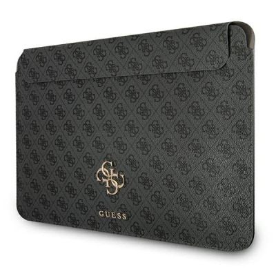 Czarne etui Guess 4G Big Metal Logo do MacBook Air i Pro 13 cali z charakterystycznym wzorem monogramu oraz złotym logo marki na środku przedniej części.