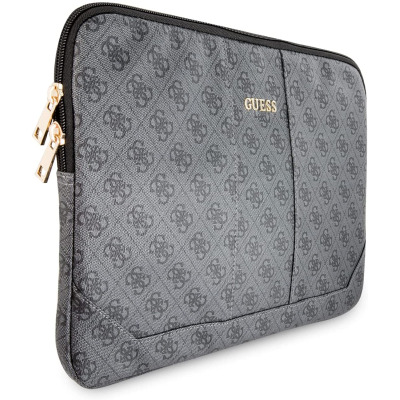Szara torba Guess 4G Uptown do MacBooka 13 cali z charakterystycznym wzorem logotypów, złotym napisem Guess na froncie i zapięciem na zamek błyskawiczny.