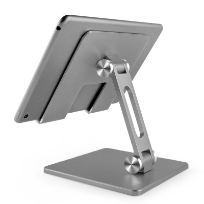 Szara podstawka Tech-Protect Z11 do iPada z regulowanym ramieniem, antypoślizgowymi nakładkami oraz stabilną metalową bazą, ujęcie w perspektywie bocznej.