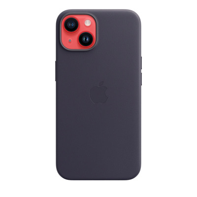 Atramentowe etui skórzane Apple do iPhone 14 z wycięciem na podwójny aparat w kontrastowym, jasnoczerwonym kolorze oraz wytłoczonym logo producenta.