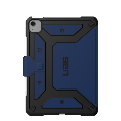Granatowe etui UAG Metropolis SE do iPad Pro 11 i iPad Air z pionowymi żłobieniami, zamkniętą klapką oraz uchwytem na rysik Apple Pencil po prawej stronie.