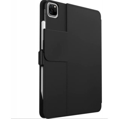 Czarne etui Speck Balance Folio do iPad Pro 11 oraz iPad Air z widocznym zapięciem zabezpieczającym rysik Apple Pencil przy bocznej krawędzi pokrowca.
