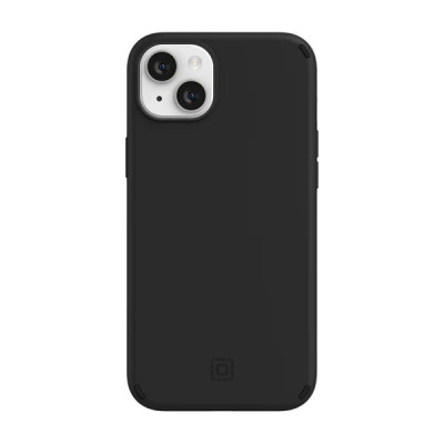 Czarne etui Incipio Duo do iPhone 14 Plus z widoczną kwadratową wyspą na podwójny aparat oraz subtelnym logo producenta w dolnej części tylnej obudowy.