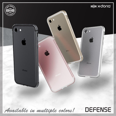 Różowe etui X-Doria Defense Edge do iPhone 7, ukazujące tył urządzenia z logo Apple oraz przód z ekranem blokady z napisem Defense i suwakiem odblokowania.
