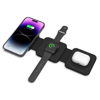 Czarna składana ładowarka indukcyjna Tech-Protect A24 3w1 MagSafe z telefonem, zegarkiem i słuchawkami na tle opakowania z logiem Tech-Protect.