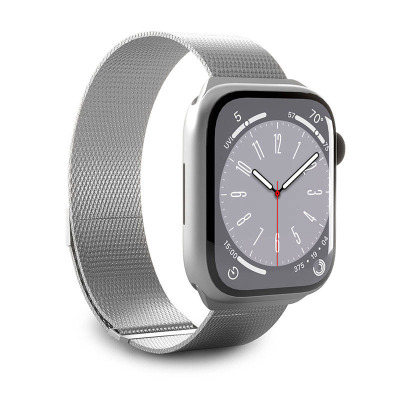 Srebrny pasek Puro Milanese do Apple Watch z drobną metalową plecionką, zapięty na zegarku z tarczą wskazującą godzinę 10:10 i widocznymi ikonami aplikacji.