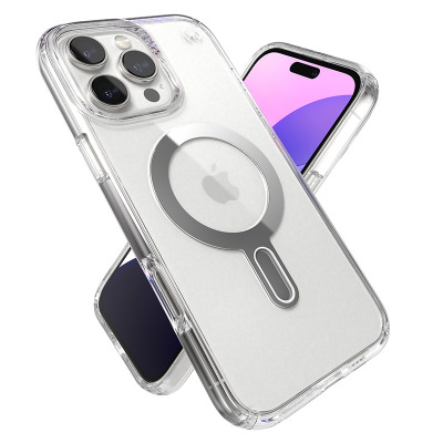 Przezroczyste etui Speck Presidio2 Grip ClickLock z MagSafe do iPhone 16 Pro Max, ukazujące tylną wyspę aparatów oraz magnetyczny pierścień na obudowie.