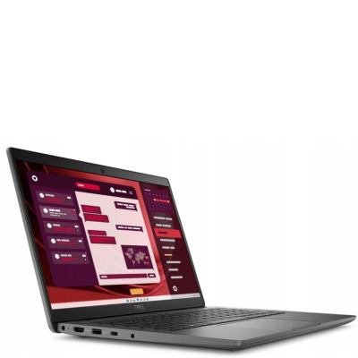 Notebook Dell Latitude 3450 w kolorze ciemnoszarym, widoczny z profilu pod kątem, z otwartą klapą i widocznym panelem portów oraz klawiaturą na ekranie.
