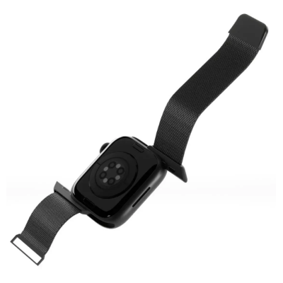 Czarny pasek Puro Milanese Magnetic Band do Apple Watch, widoczny od strony wewnętrznej koperty z magnetycznym zapięciem i metalową plecioną fakturą.