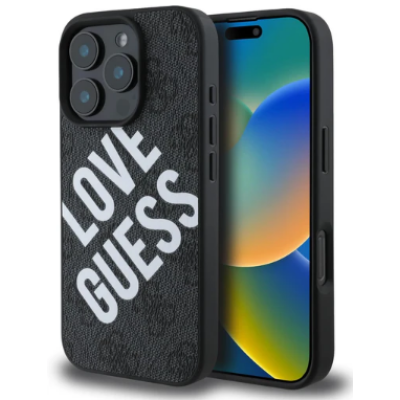 Czarne etui Guess PU Leather 4G z napisem LOVE GUESS na iPhone 16 Pro Max, prezentujące wzorzystą fakturę, wyspę aparatów oraz profil telefonu z przyciskami.