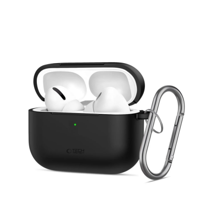 Czarne silikonowe etui Tech-Protect Silicone Hook do AirPods Pro z otwartą klapką, widocznymi słuchawkami w środku oraz dołączonym metalowym karabińczykiem.