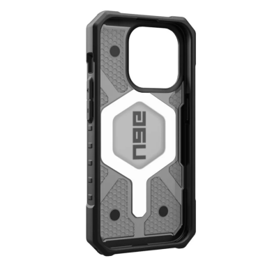 Etui UAG Pathfinder MagSafe do iPhone 15 Pro w kolorze czarno-szarym z charakterystycznym heksagonalnym wzorem na pleckach oraz wycięciem na aparat.